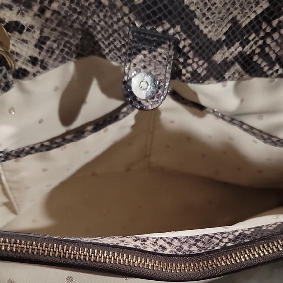 Kate Spade Tan Snake Print Shoulder Bag - Picture 10 of 13
